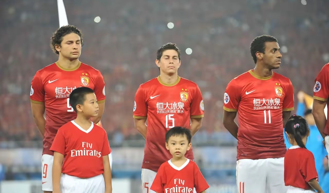 包含恒大客场战国安,广州球迷加油助威的词条 包含恒大客场战国安,广州球迷加油助威的词条