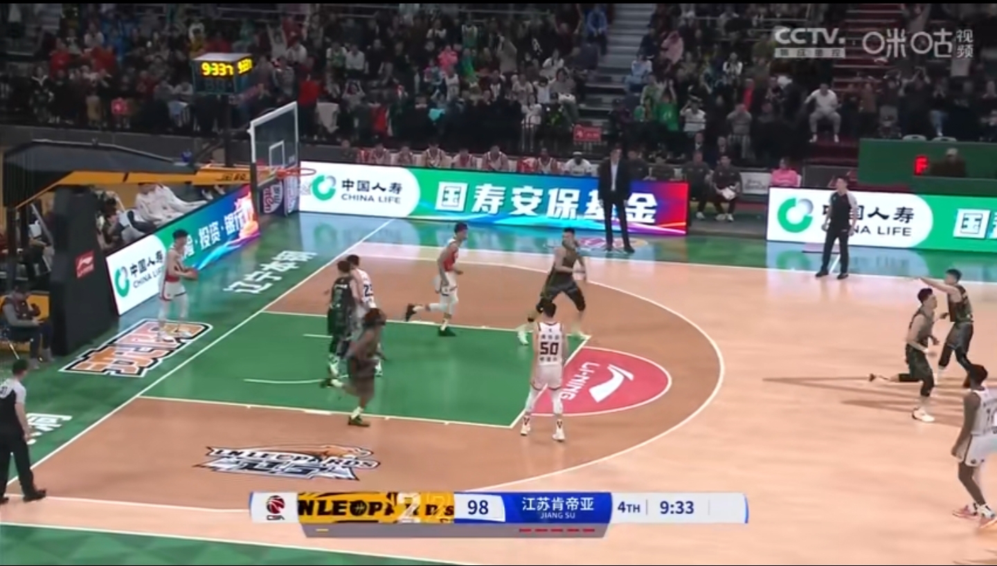 星空体育vip注册-主持人解读：职业篮球联赛突破创新，全球篮球新时代已到来的简单介绍