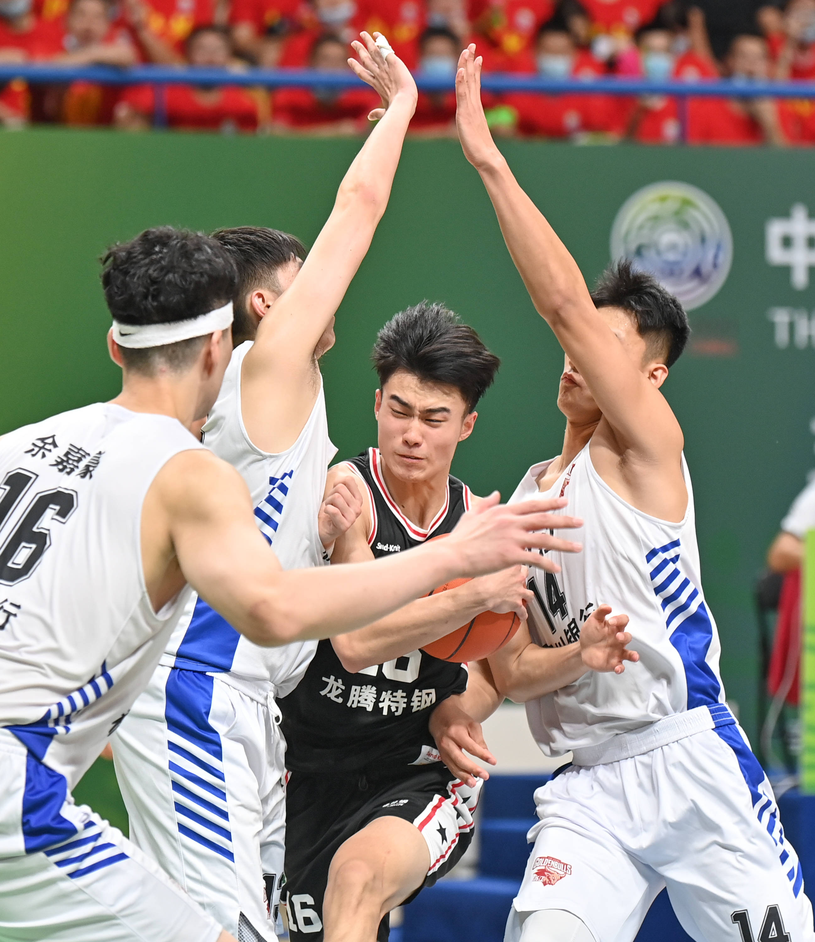 星空体育新闻-关于浙江队爆发神级表现，全国篮球锦标赛被彻底压制，高光操作的信息