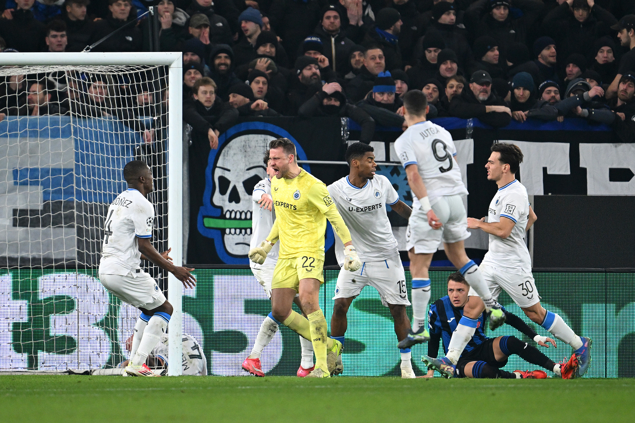 星空体育网页版登录入口-关于曼城对阵亚特兰大，激烈对决引人关注的信息