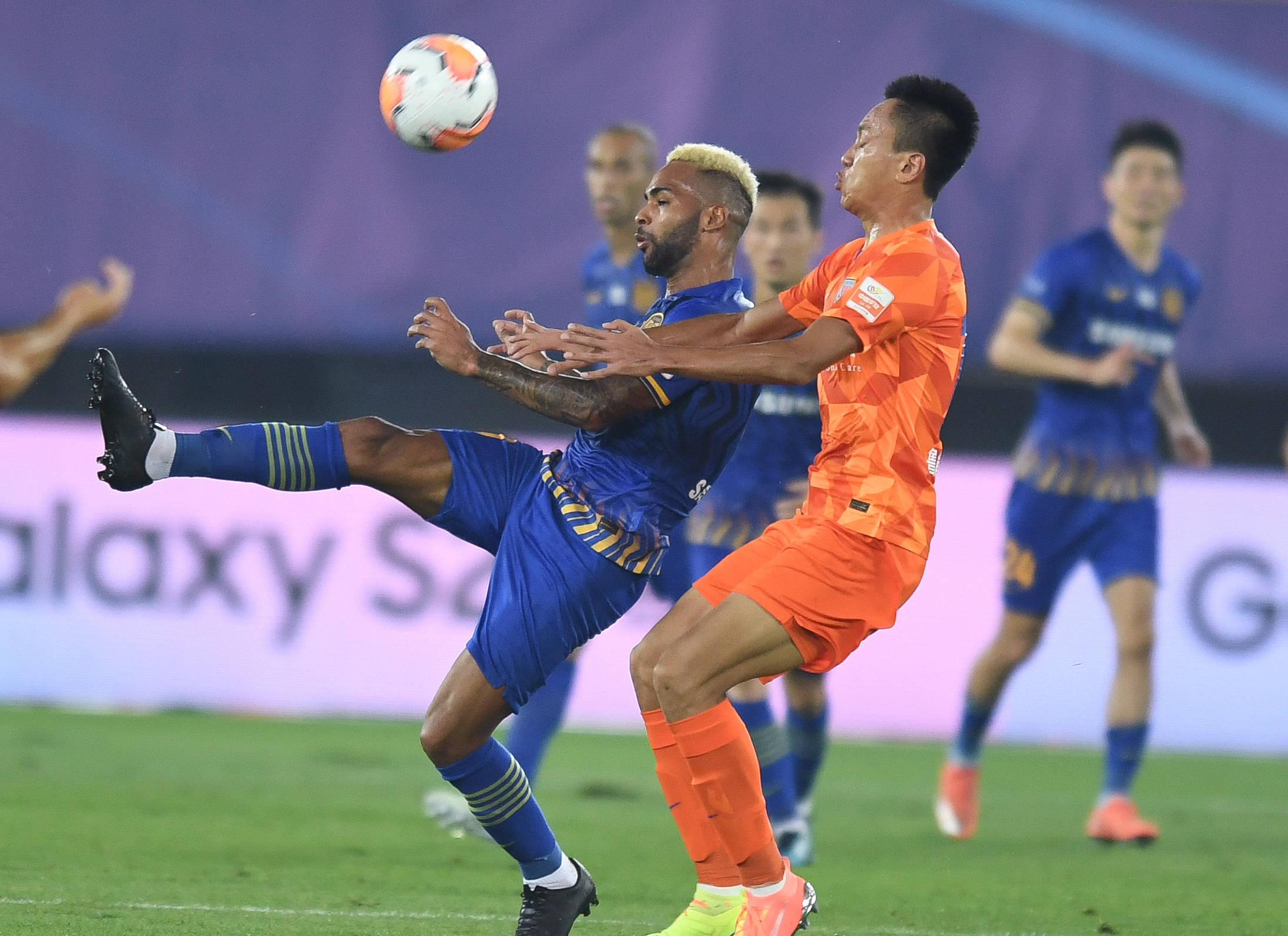 星空体育平台-包含苏宁易购客场战平上海申鑫，保持不败的词条