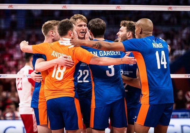 星空体育官网app-爱尔兰队不敌斯洛文尼亚，晋级形势堪忧