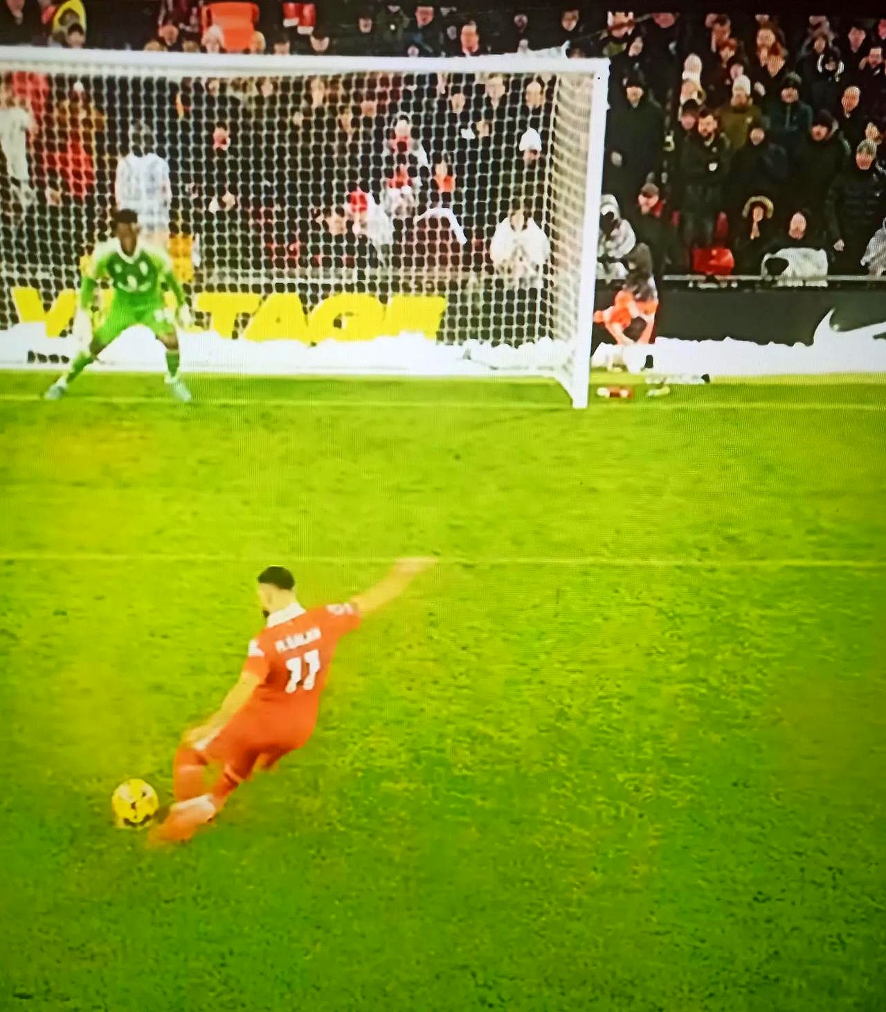 斯图加特客场大胜,联赛排名攀升 斯图加特客场大胜,联赛排名攀升