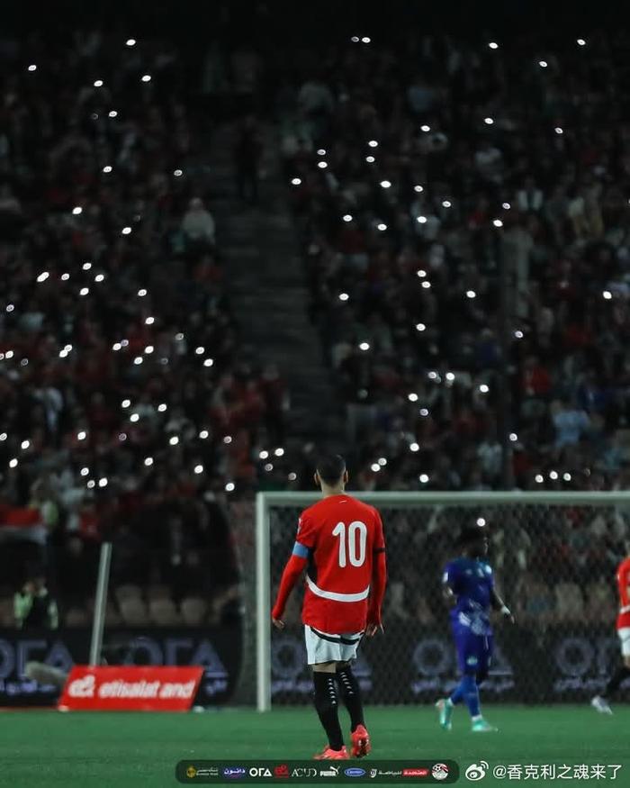 关于萨拉赫带领埃及队晋级，表现抢眼的信息