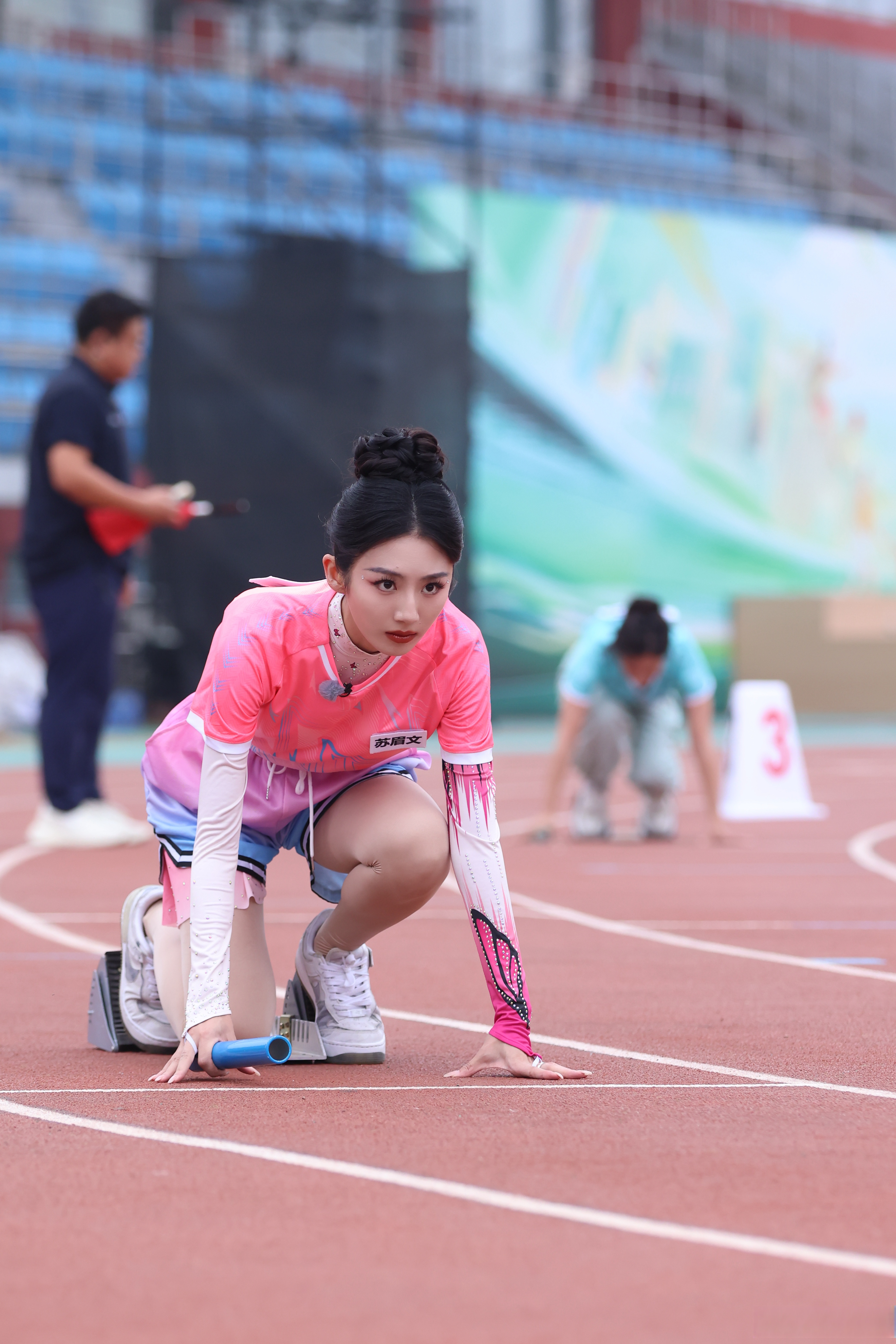 星空体育教练-竞技风云！选手们奋勇拼搏，追逐荣誉的简单介绍