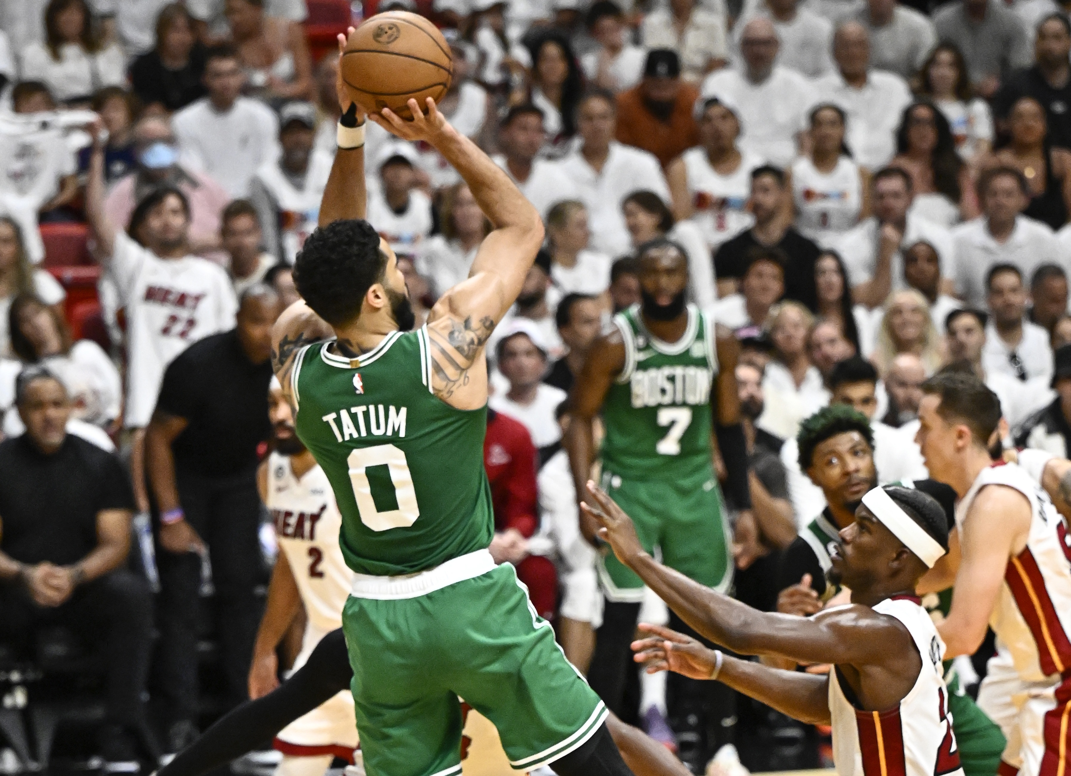 星空体育官方登录入口-关于热火客场绝杀凯尔特人，奇才取得七连胜的信息