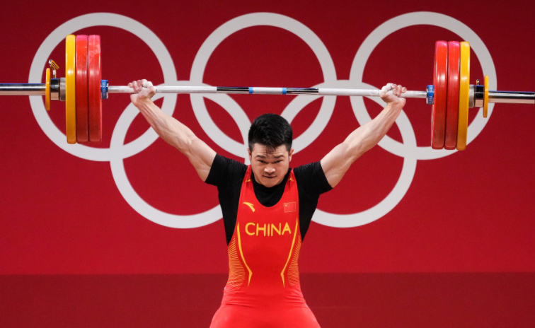 包含秘鲁田径选手一举夺冠创佳绩的词条