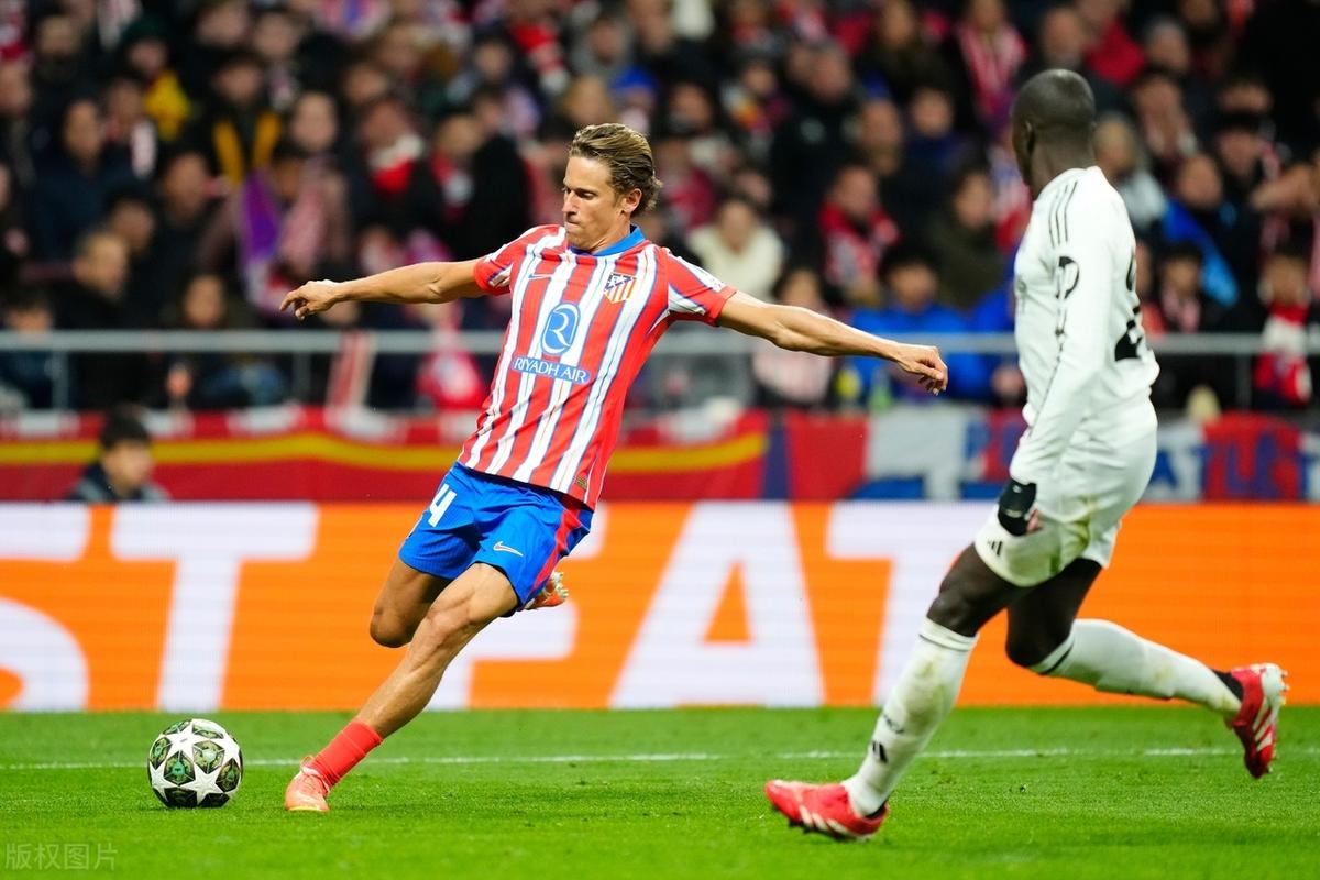 星空体育官方-关于马竞门将奥布拉克挑战极限保护球门的信息