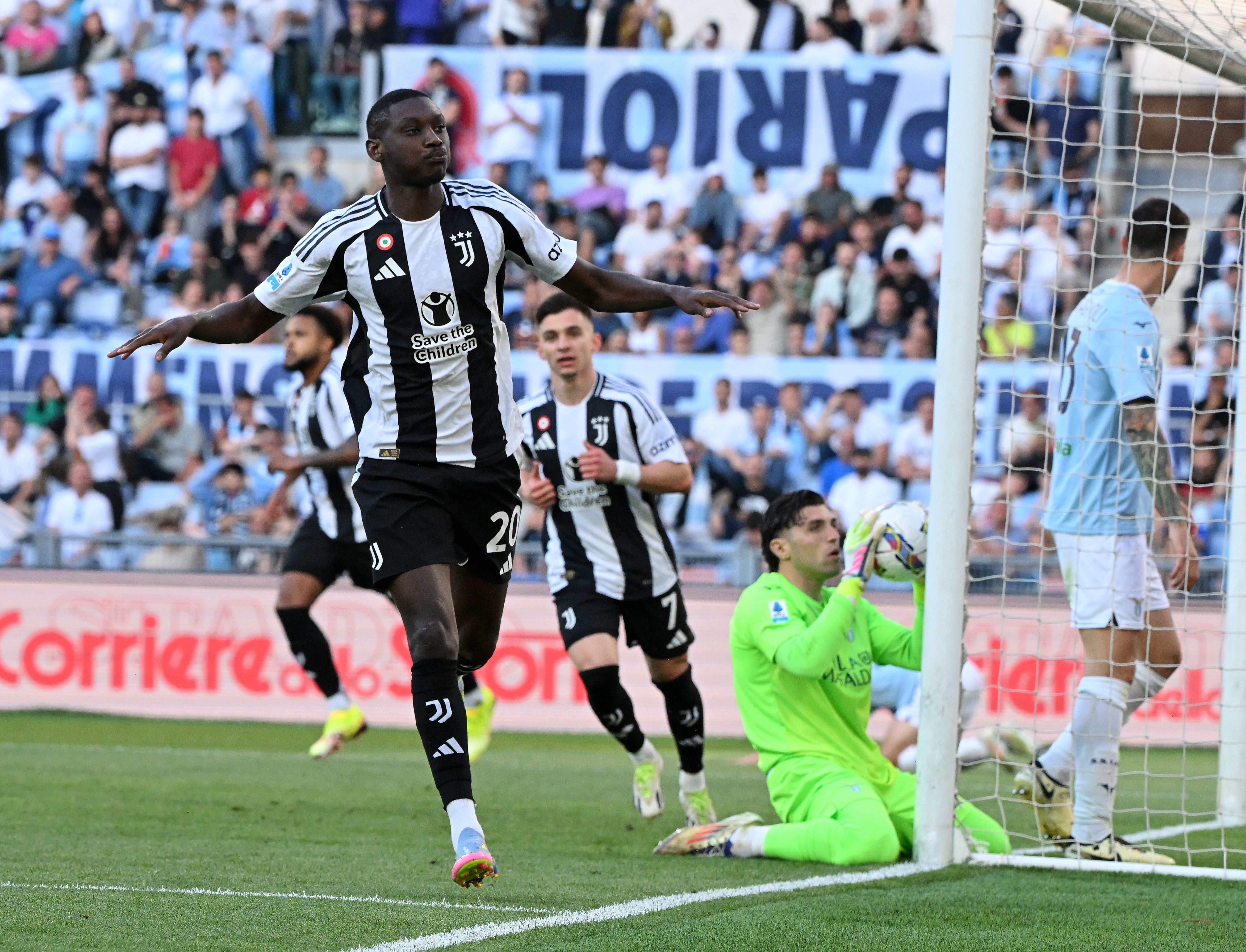 关于尤文图斯战平对手，丧失联赛领先优势的信息