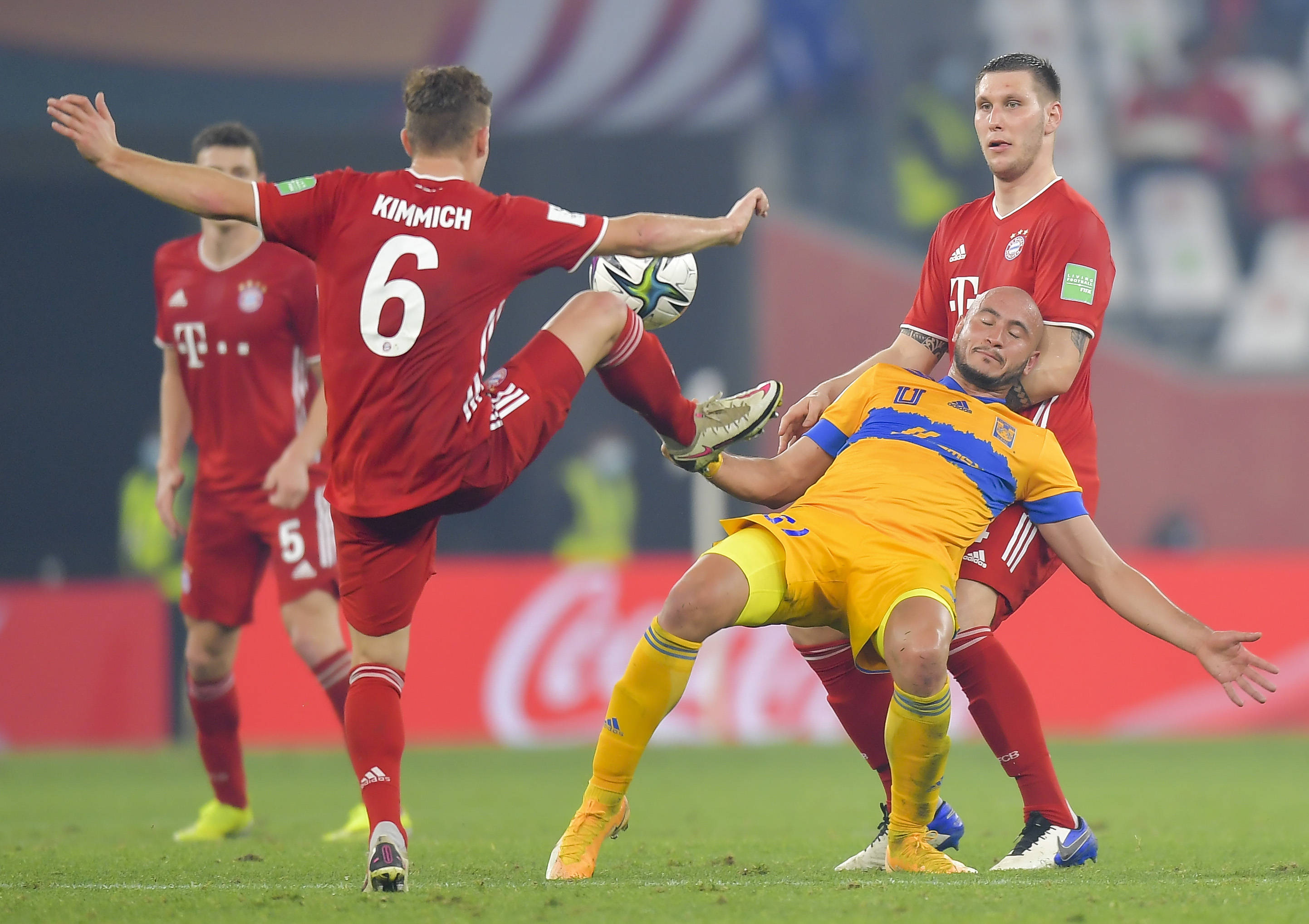 关于拜仁挺住考验,半决赛闯关成功的信息 关于拜仁挺住考验,半决赛闯关成功的信息