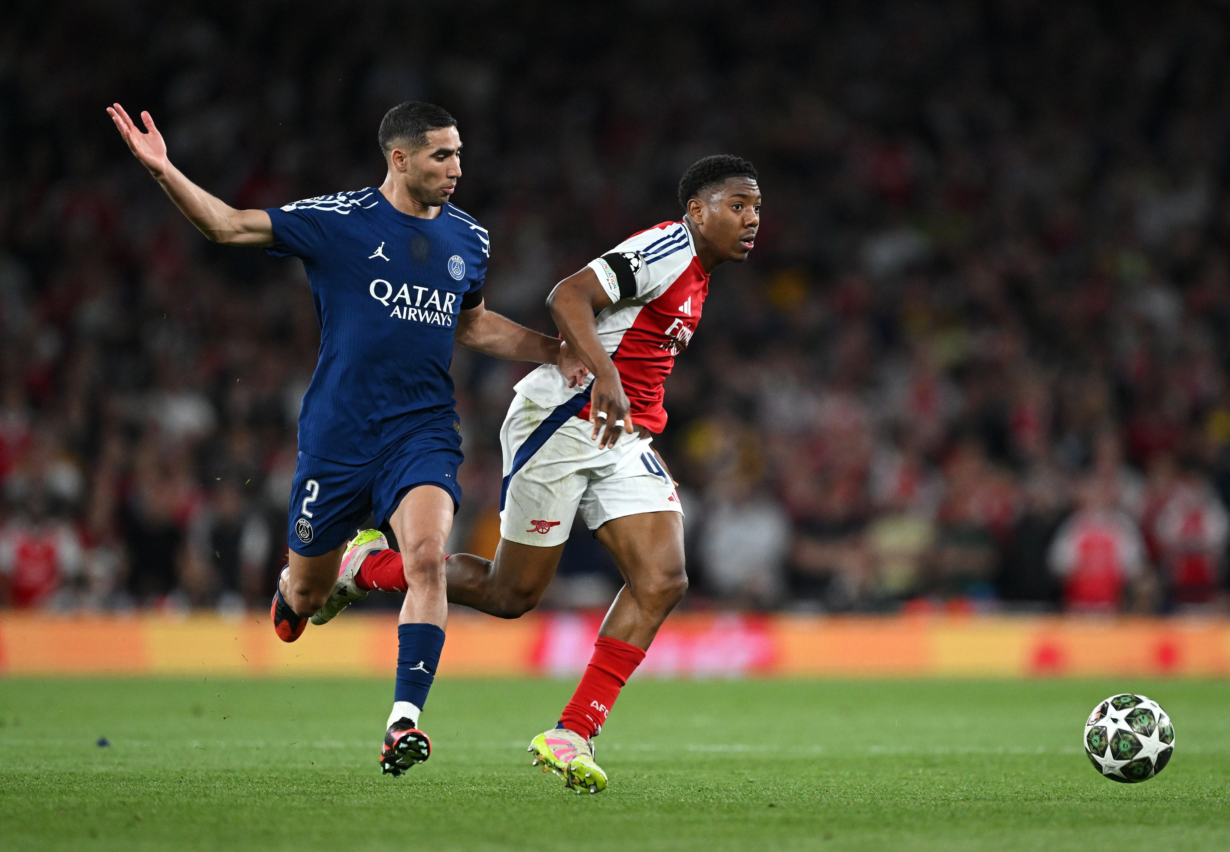 阿森纳遭遇主场失利,争冠形势严峻 阿森纳遭遇主场失利,争冠形势严峻