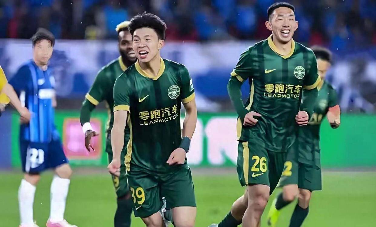 星空体育下载-浙江队表现抢眼，力争晋级关键之战的简单介绍